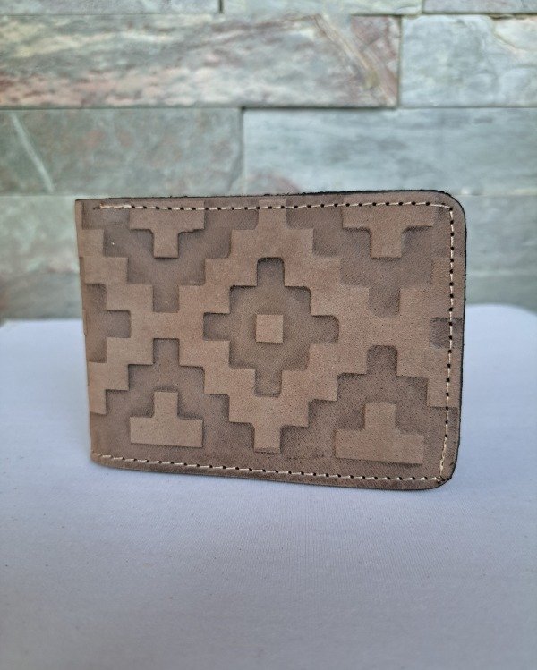 Producto - Billetera Clásica Americana Relieve (Surtidas)