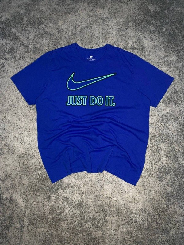 Producto - REMERA NIKE BIG LOGO