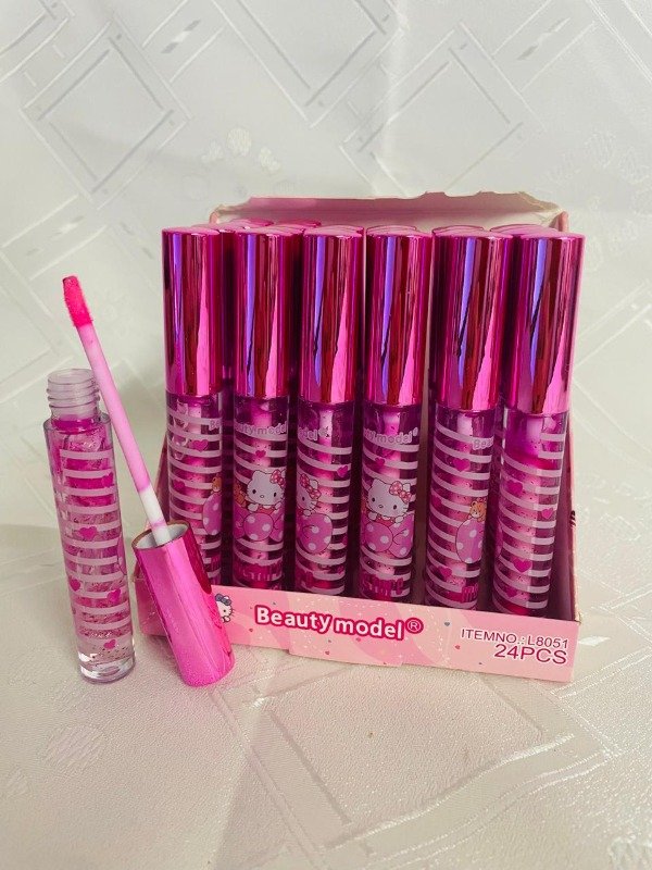 Producto - LIP BALM HELLO KITTY ULTIMAS UNIDADES