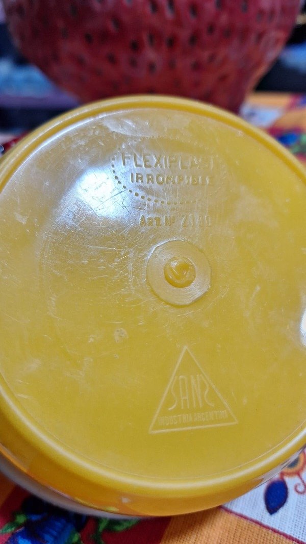 Producto - EXPRIMIDOR PLASTICO MARCA SANZ - 4