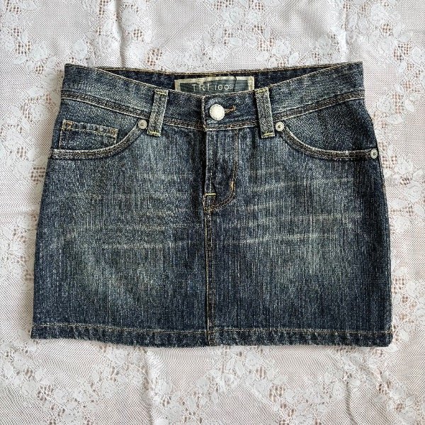 Producto - Mini falda TRF Talle 36 CÓDIGO M