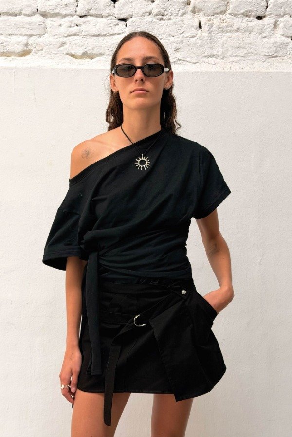 Producto - REMERA LAZOS NEGRO - 0