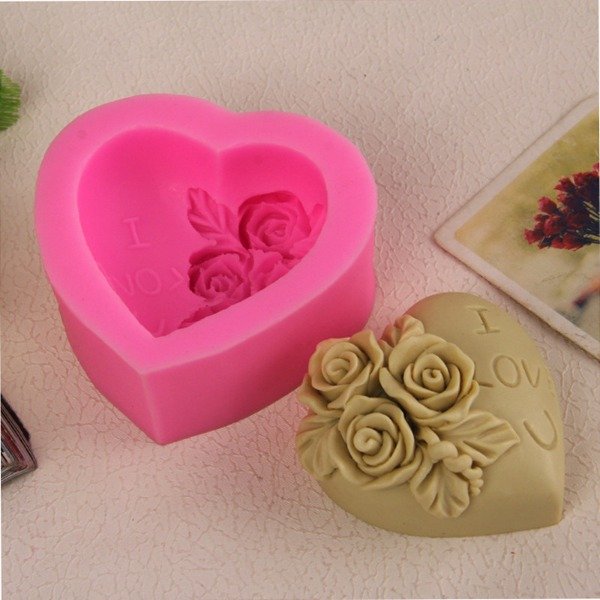 Producto - Silicon corazon con rosas profundo