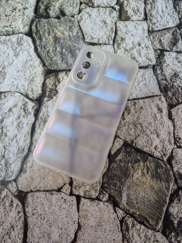 Producto - Funda puffer tornasolada Samsung A54