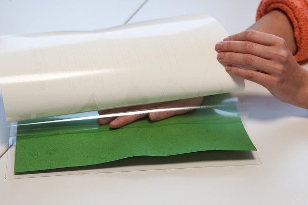 Producto - Lámina Plastificado en Frío 37 x 50 cm x 200 mic - 1