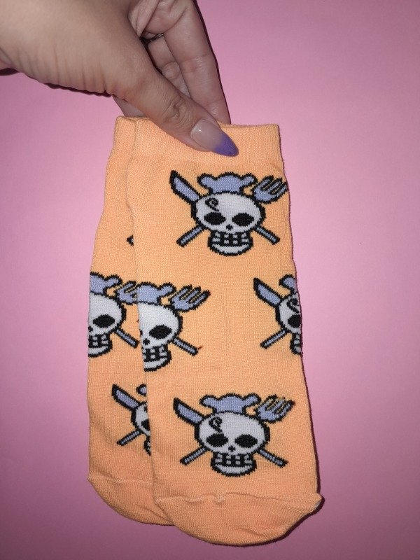Producto - One piece calavera amarilla