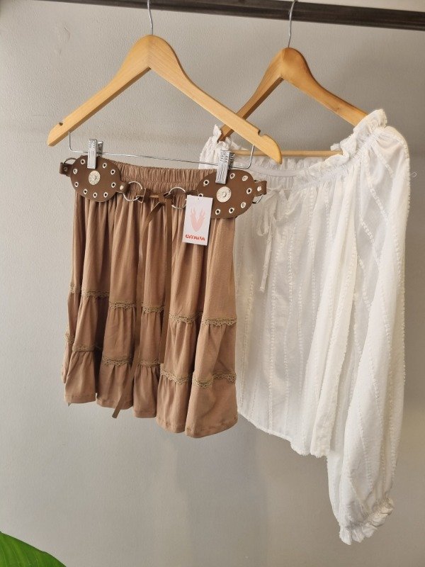 Producto - Pollera puntilla