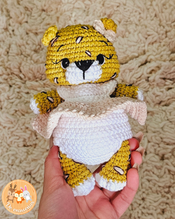 Producto - Pequeña bebe Regina - Guía de tejido
