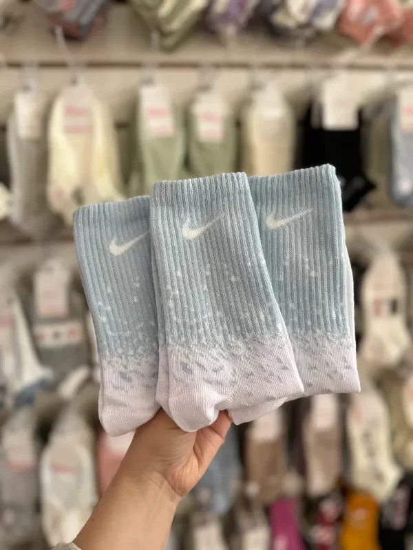 Medias 3/4 nike pintas celeste pastel