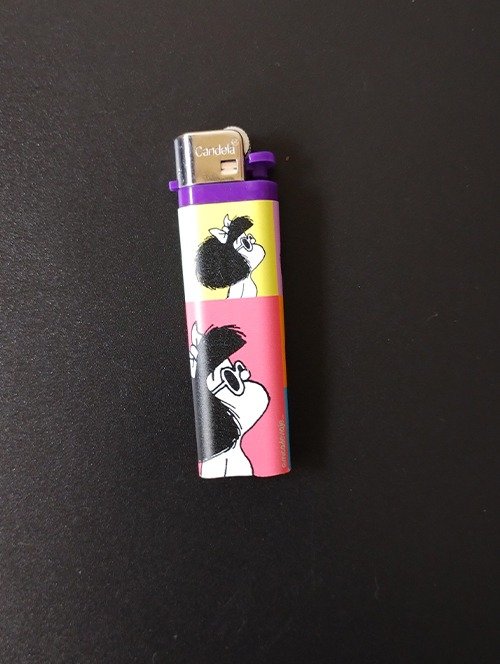 Producto - Encendedor Malfalda pop