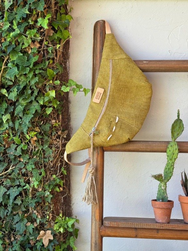 Producto - Bandolera Lisa Mostaza