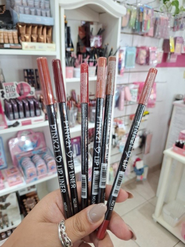 Producto - Delineador le labios LIP LINER pink 21