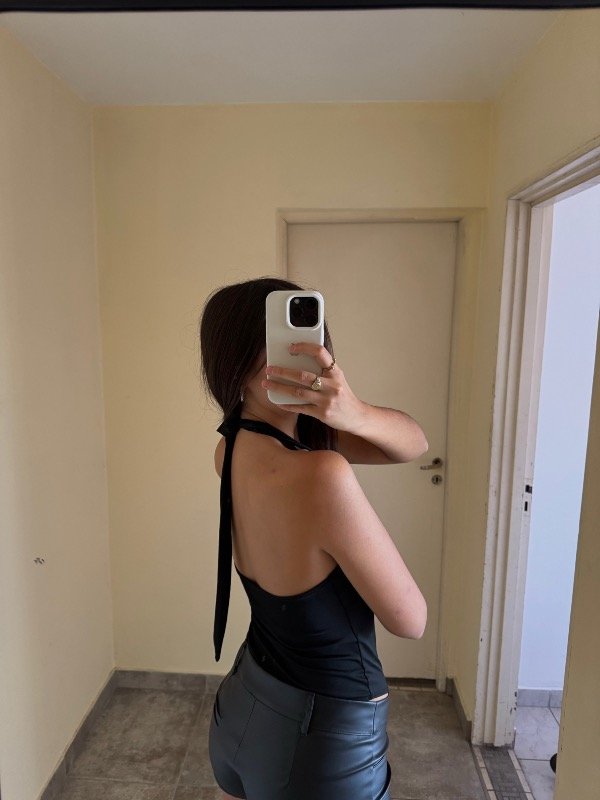 Producto - body en v microfibra