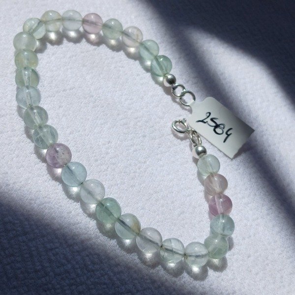 Producto - Pulsera artesanal con esferas de fluorita natural de 19cm