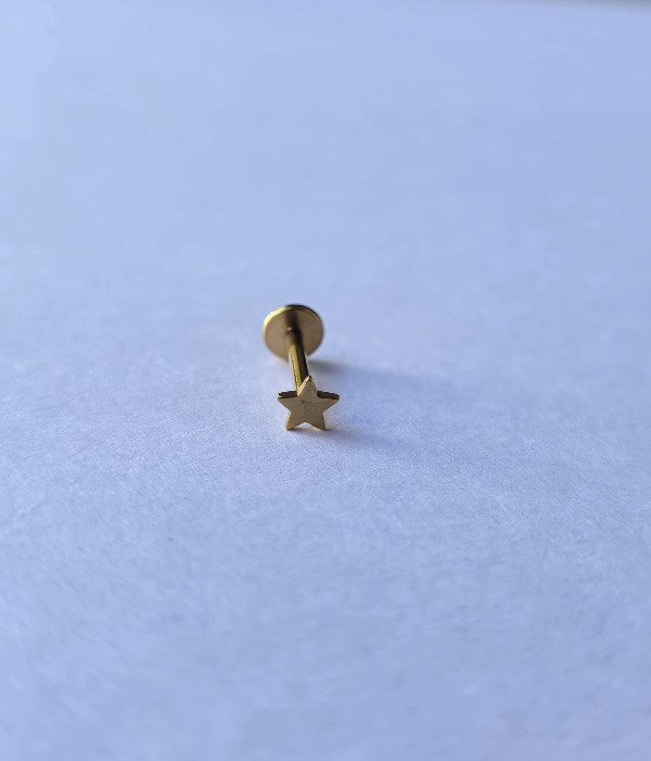 Producto - Labret rosca interna estrella dorada