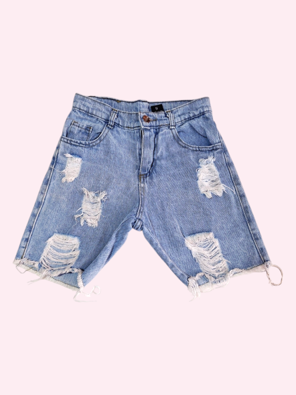 Producto - Bermuda de jean con roturas 6/7 años