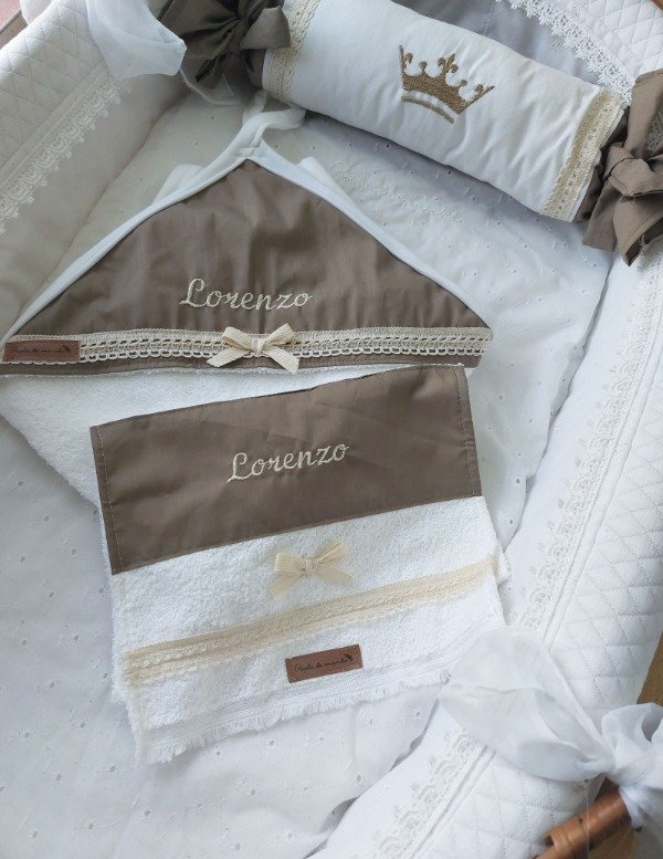 Producto - Set de Baño Petit -Bordado Personalizado