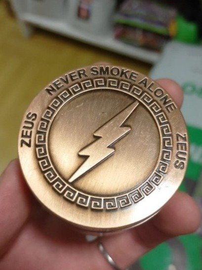 Producto - PICADOR METAL 4 PARTES - ZEUS