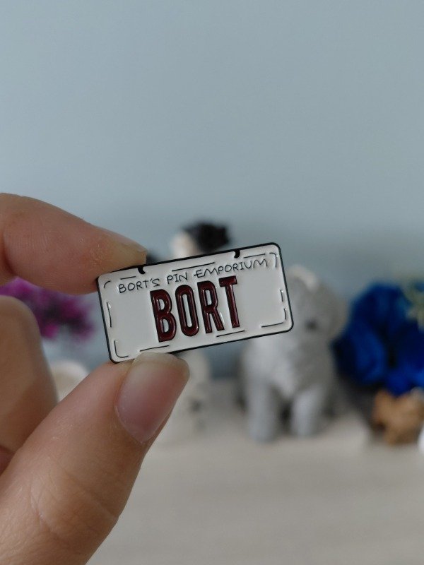 Producto - Pin metalizado - Los Simpson BORT #2023