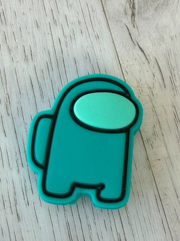 Producto - Come cable among us