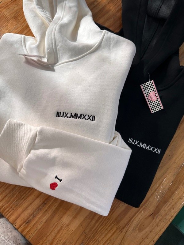 Producto - Dúo buzos fechas con iniciales