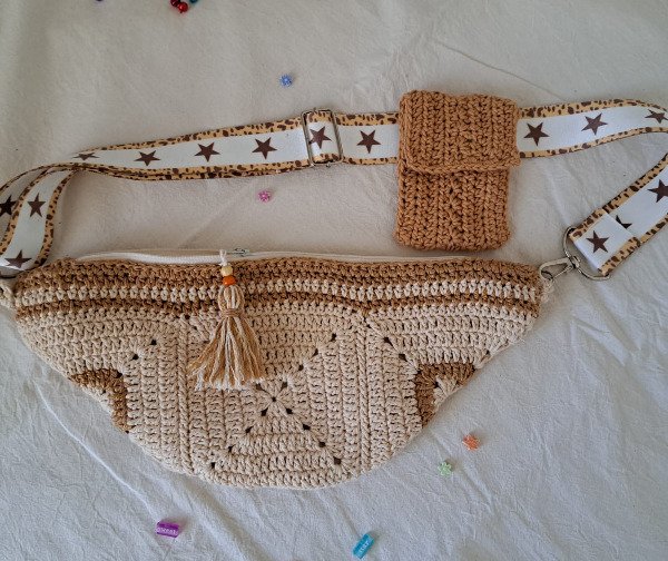 Producto - Riñonera granny beige