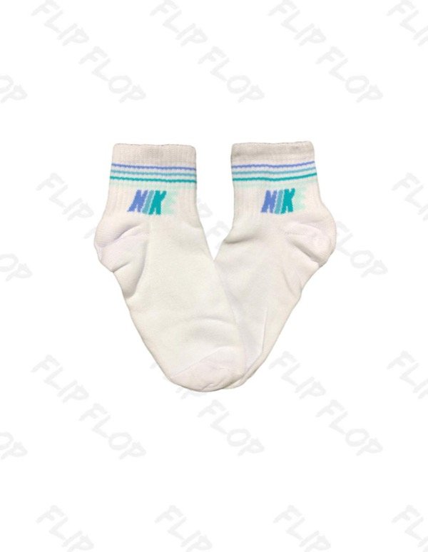 Producto - Medias 1/4, Nike, colores celeste