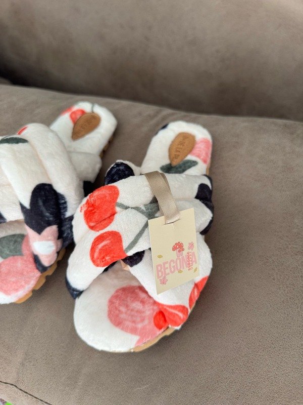 Producto - Pantuflas Paz cherry