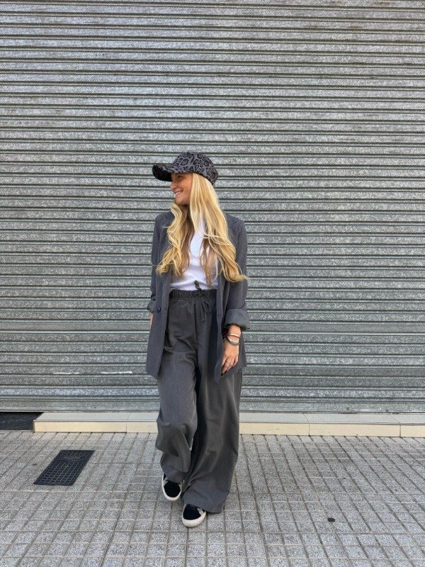 Producto - Pantalon sastrero gris