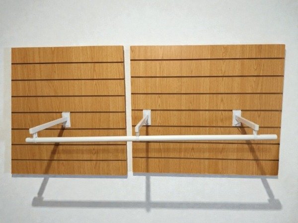 Producto - Perchero Panel lineal  2 mts de largo