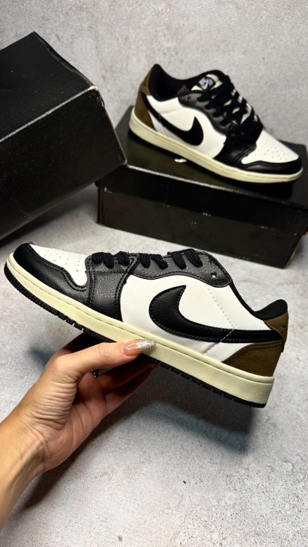 Producto - NIKE JORDAN 1 RETRO LOW OG