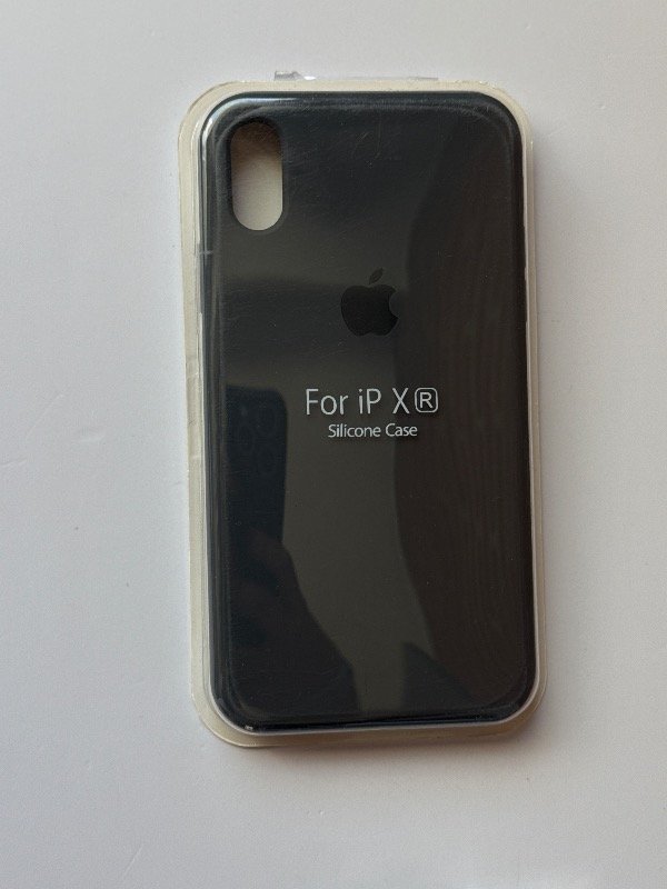 Producto - Silicone case gris iphone XR