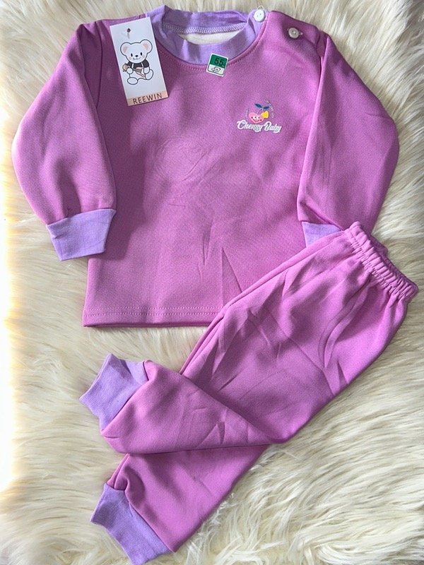 Producto - PIJAMA IMPORTADO BABY MORADO LISO (CAMISETA + PANTALÓN)