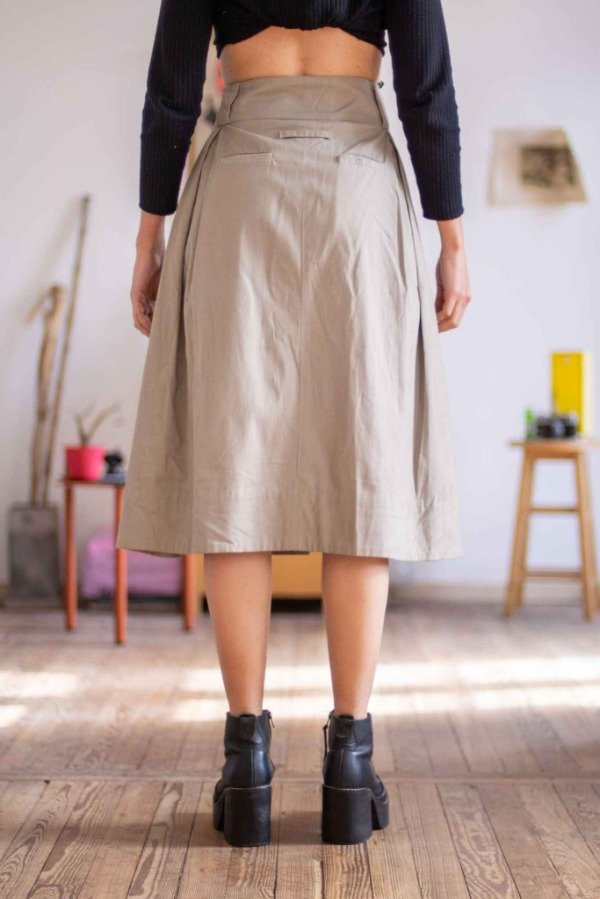 Falda Sastrera Las Pepas Talle: S- — imagen 2
