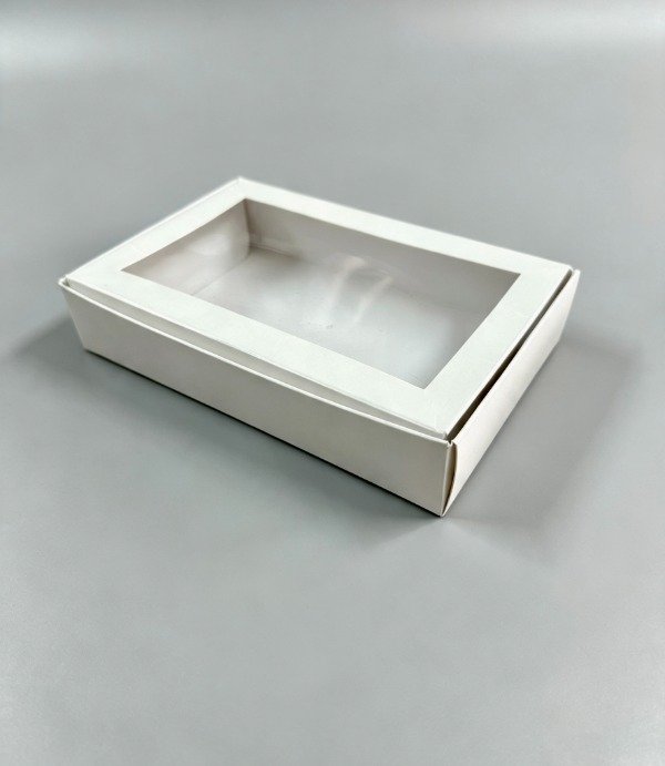Producto - CAJA BOMBON BLANCA 1/2 C/VISOR  T/BISAGRA  - COD 1248 11X3.5X17