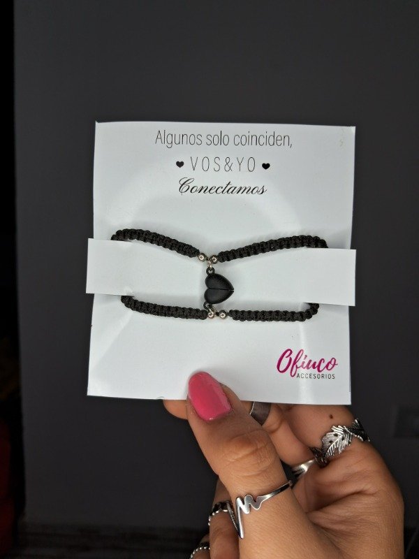 Producto - Pulsera imán negro
