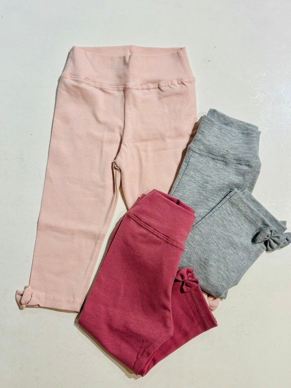 Producto - Calza lisa beba moño