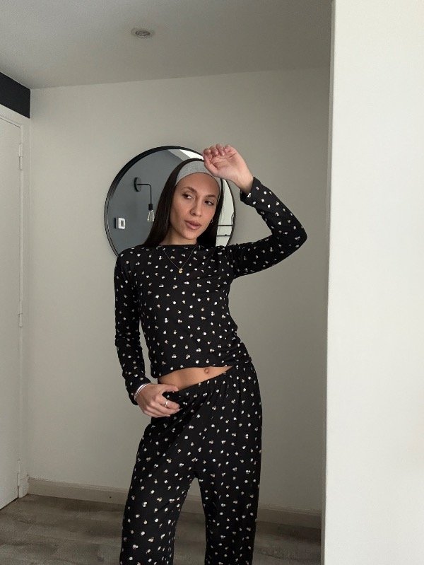 Producto - Pijama Algodon Soft Negro con Florecitas Chiquitas - 4