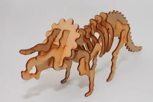 Producto - MAQUETA TRICERATOPS