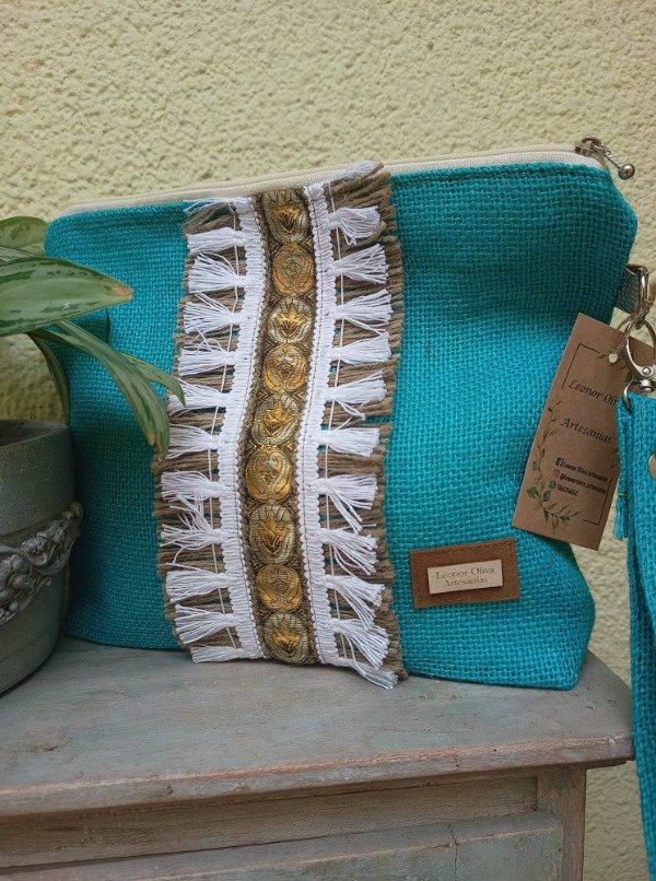 Producto - Carteras de mano India turquesa en stock