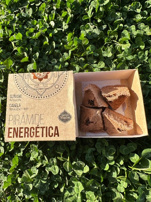Producto - Pirámide Energética Sagrada Madre