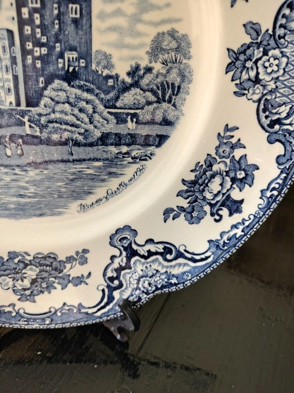 Producto - PLATO AZUL DECO CASTILLOS 25 - 1
