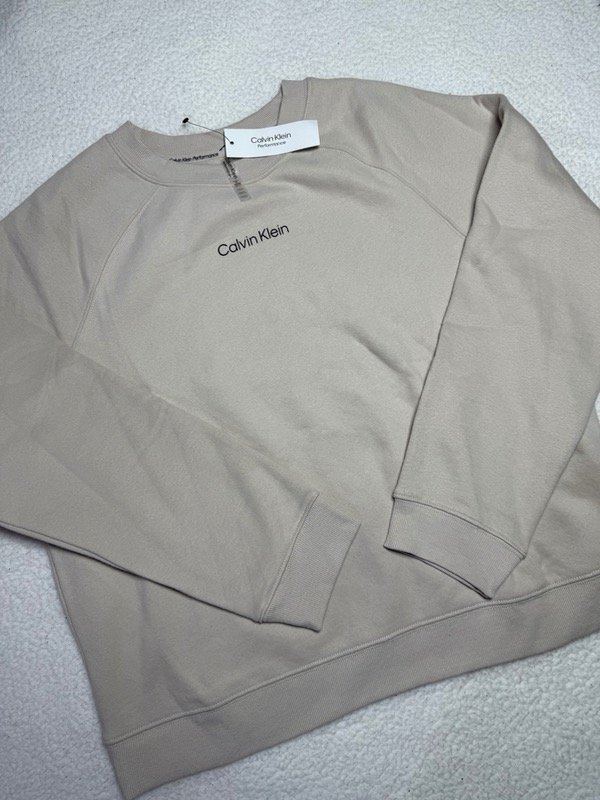 Producto - Buzo Calvin Beige