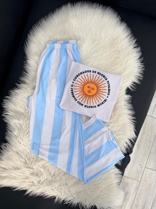 Producto - Pijama M/L adulto - Coronados de gloria
