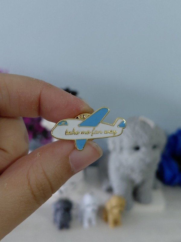 Producto - Pin metalizado - Viajes "Take me far away" #2670