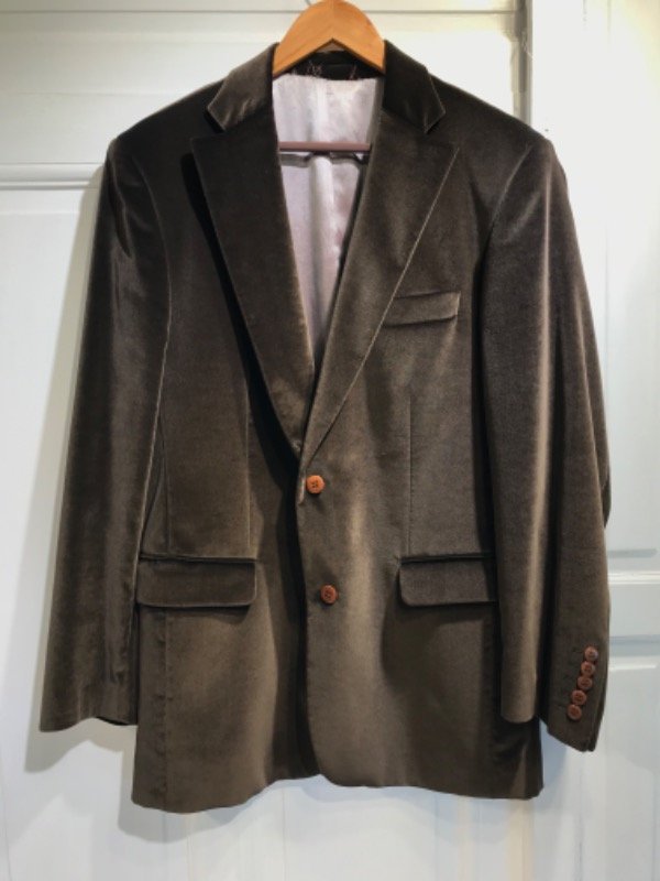 Producto - Saco de gala ETIQUETA NEGRA gamuzado marron- Talle L- PRECIO: 90x