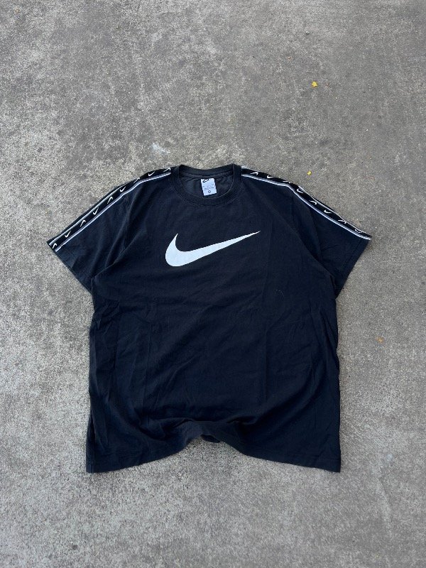 Producto - REMERA BIG LOGO NIKE