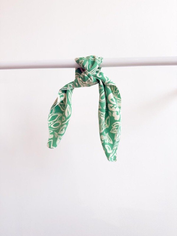 Producto - PAÑUELO AUGUSTA