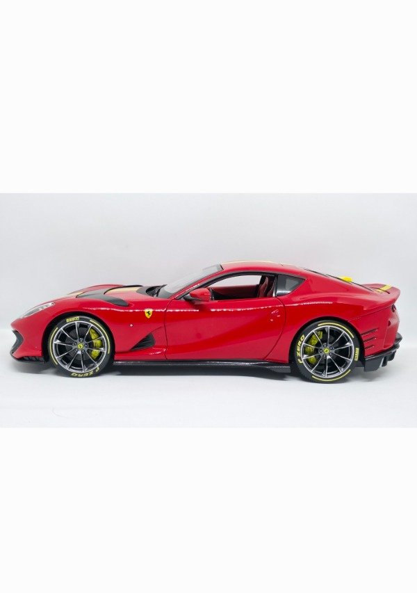 Producto - Ferrari 812 competizone - 2
