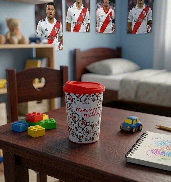 Producto - River Plate Taza Vaso 400 Ml Con Pico Vertedor Infantil (1)